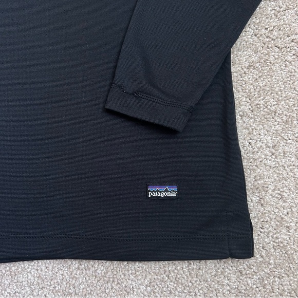 Vintage Patagonia Capilene Mock Neck Base Layer Shirt Black Men's Large USA Made - Picture 2 of 7